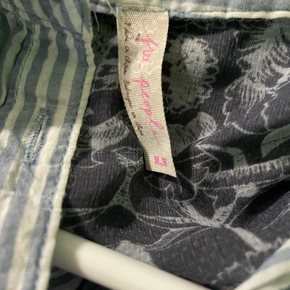 Top - Picture 3 of 3